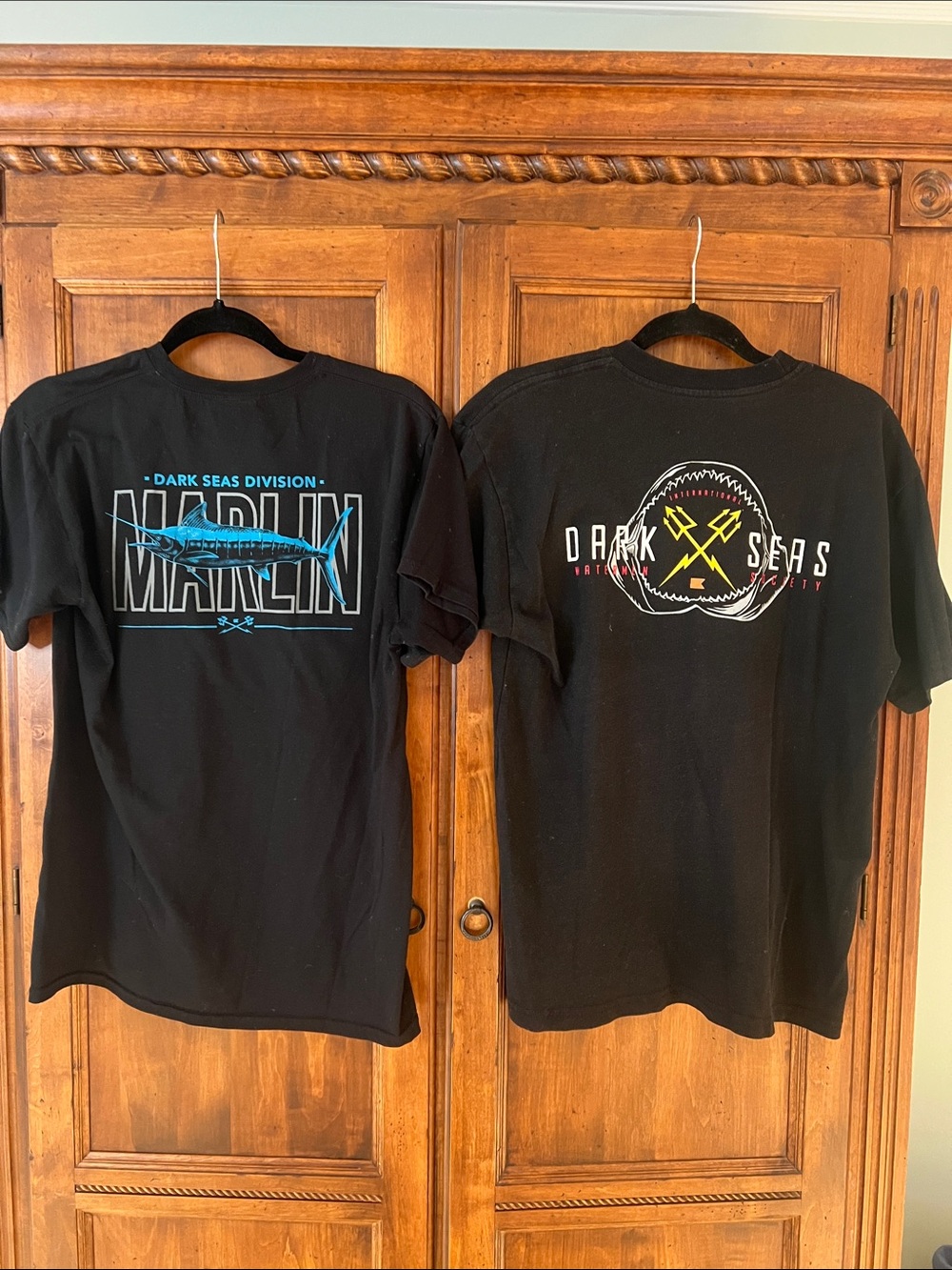 Dark Seas Men’s Black Tee Shirts| (3 ) Size M | Graphic | Great Condition